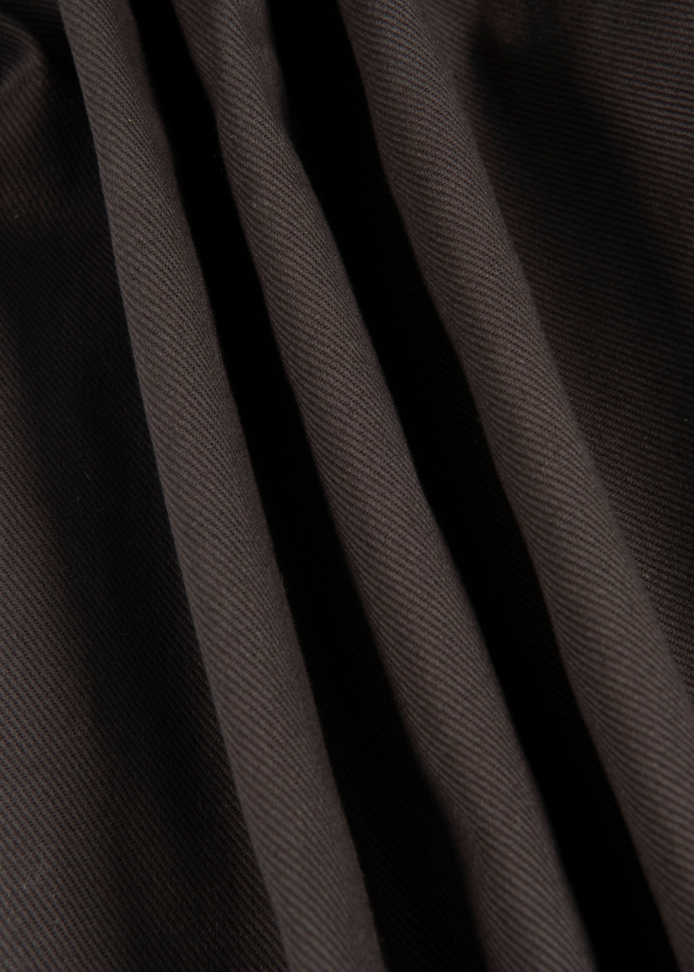 Raven Soft Twill Storm: Raven Fit