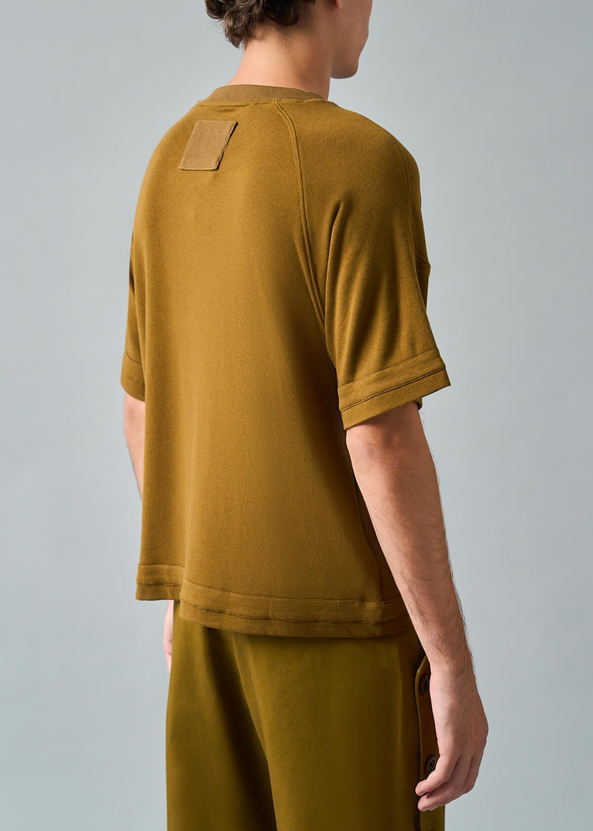 Framed Luxe Tee Gold