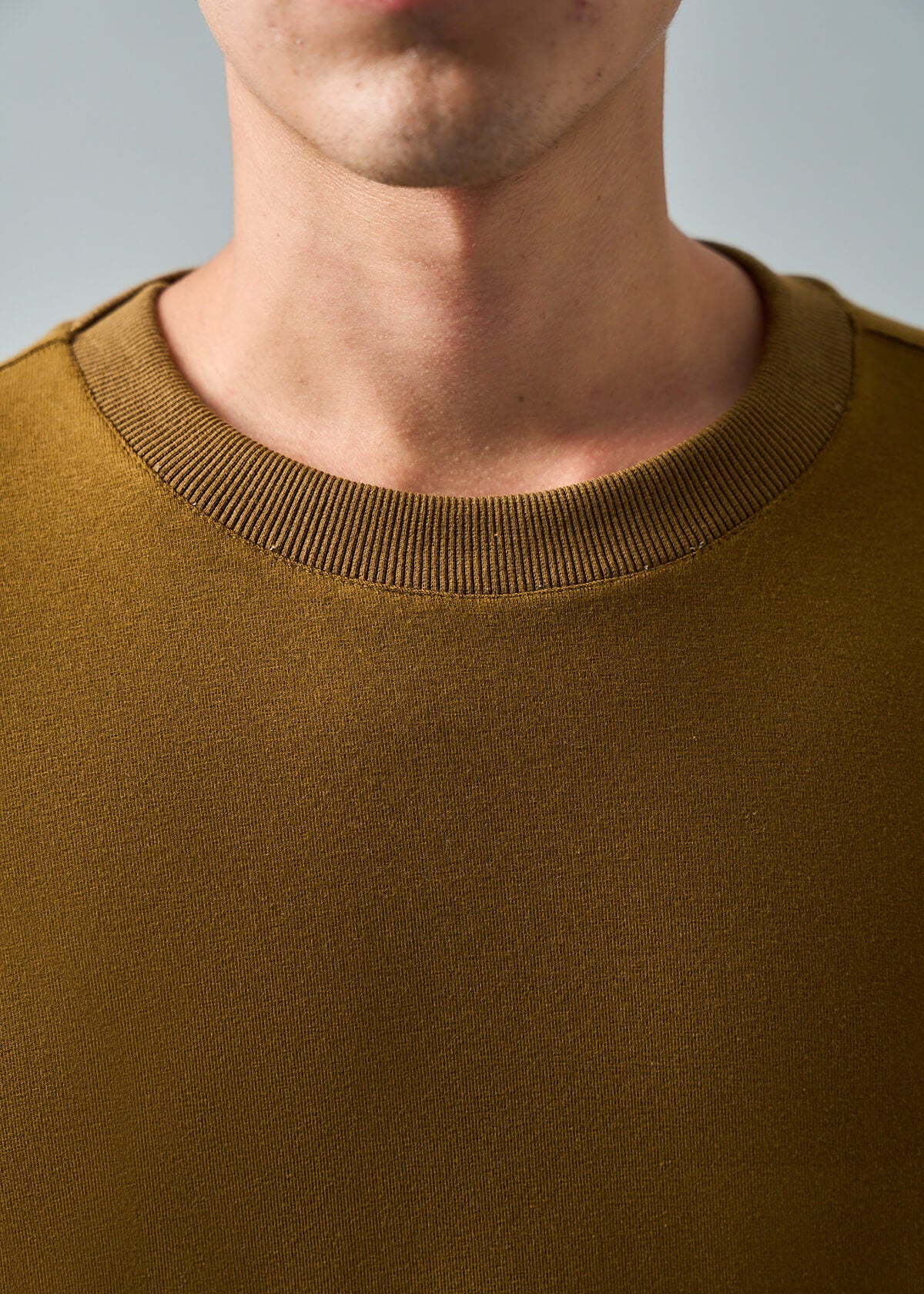 Framed Luxe Tee Gold