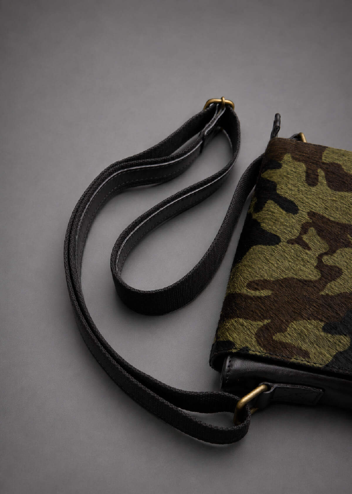 The Reporter Pony Camo