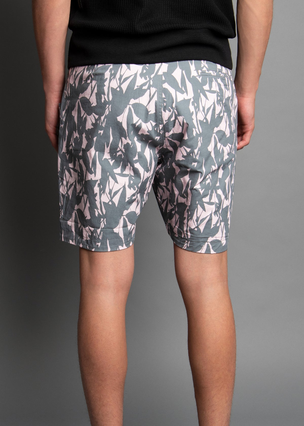 VOIDED REVERSIBLE SHORT