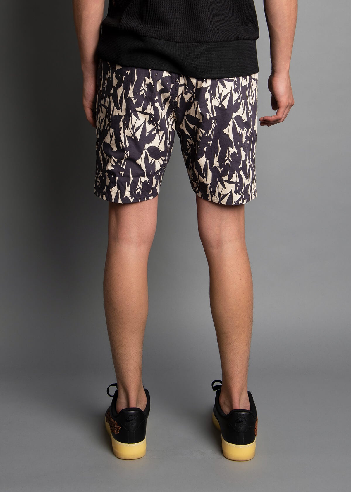 GRAPHITE FOREST REVERSIBLE SHORT